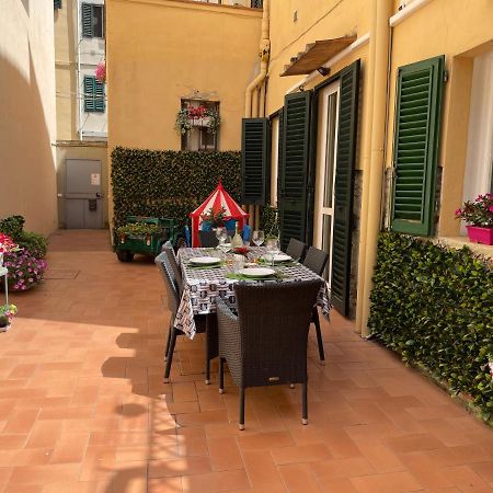 Santa Croce Garden Apartment Firenze Eksteriør billede